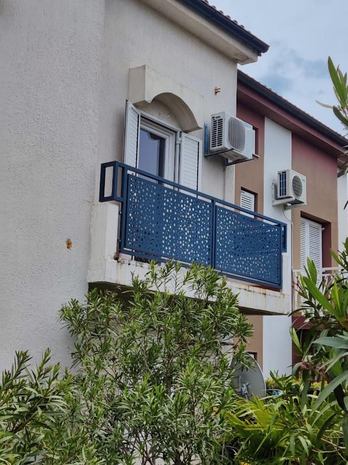 Apartments "Laci" Krk Town Bagian luar foto